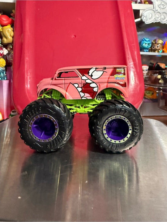 Hot Wheels Other - 2023 Mattel Hot Wheels SpongeBob Squarepants Patrick Monster Truck